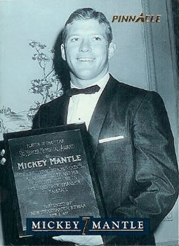 1992 Pinnacle Mickey Mantle #28 Awards Front