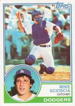 1983 Topps #352 Mike Scioscia Front
