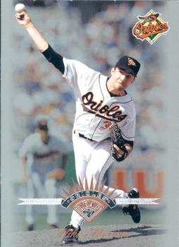1997 Leaf #146 Mike Mussina Front