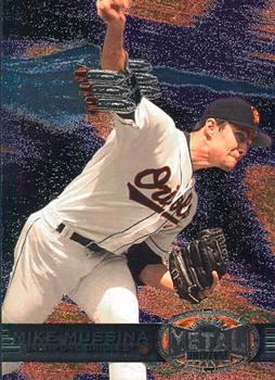 1997 Metal Universe #6 Mike Mussina Front