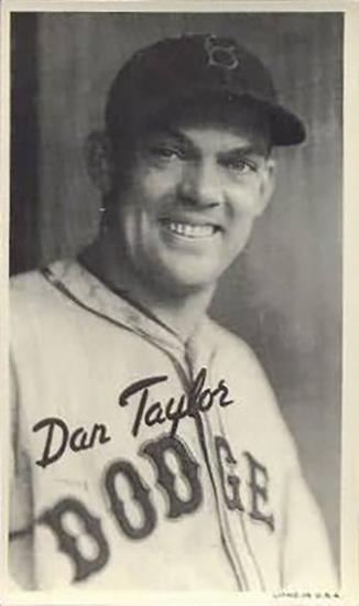 1936 Goudey Wide Pen Premiums (R314 Type 1)  #NNO Dan Taylor Front