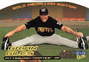 2000 Ultra - Gold Medallion #158G Brian Giles Front