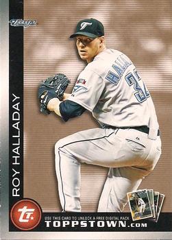 2010 Topps - Ticket to Topps Town Gold #FCTTT9 Roy Halladay Front