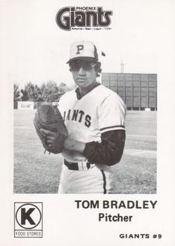1975 Circle K Phoenix Giants #9 Tom Bradley Front