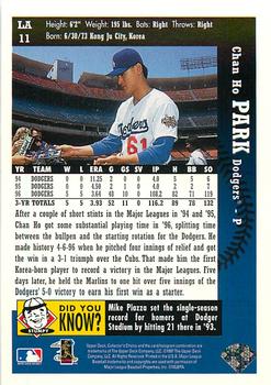 1997 Collector's Choice Los Angeles Dodgers #LA11 Chan Ho Park Back