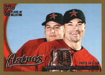 2010 Topps - Gold #27 Photo Day Fun Front