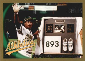 2010 Topps - Gold #137 Oakland Athletics Front