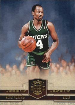 2009-10 Panini Court Kings #112 Sidney Moncrief Front