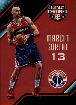 2015-16 Panini Totally Certified - Mirror Red #3 Marcin Gortat Front