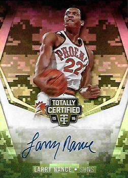 2015-16 Panini Totally Certified - Totally Certified Signatures Mirror Camo #TC-LN Larry Nance Front