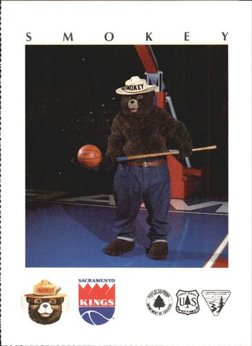 1985-86 Sacramento Kings Smokey #4 Smokey Bear Front