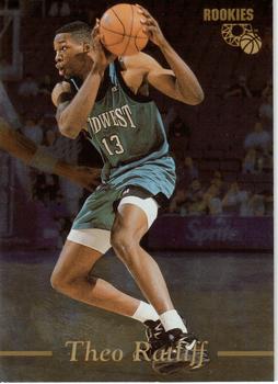 1995 Classic Rookies - Gold Foil #16 Theo Ratliff Front