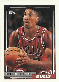 1992-93 Topps Rust-Oleum Chicago Bulls #CB-8 Scottie Pippen Front