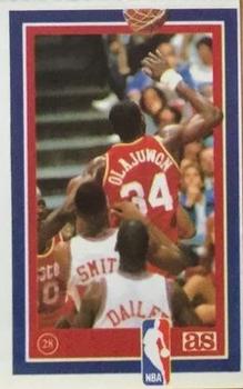 1989 Los Ases de la NBA Spanish Stickers #28 Akeem Olajuwon Front