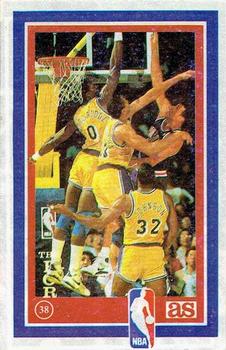 1989 Los Ases de la NBA Spanish Stickers #38 Magic Johnson Front