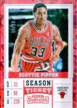 2017 Panini Contenders Draft Picks - Cracked Ice Ticket #44 Scottie Pippen Front