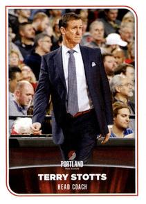 2017-18 Panini Stickers #325 Terry Stotts Front