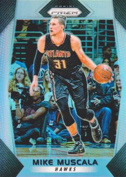 2017-18 Panini Prizm - Prizms Silver #104 Mike Muscala Front