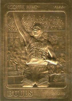 1997-98 Fleer 23KT Gold #NNO Scottie Pippen Front