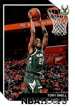 2018-19 Hoops #64 Tony Snell Front