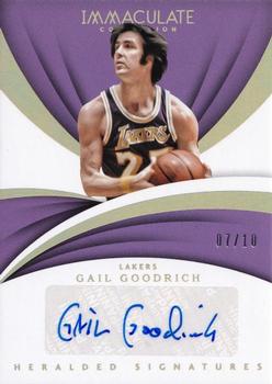 2017-18 Panini Immaculate Collection - Heralded Signatures Gold #HS-GGR Gail Goodrich Front