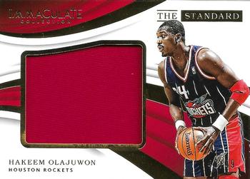 2017-18 Panini Immaculate Collection - The Standard #ST-31 Hakeem Olajuwon Front