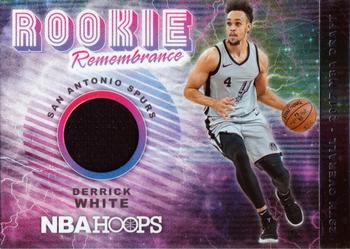 2018-19 Hoops - Rookie Remembrance #RR-DW Derrick White Front