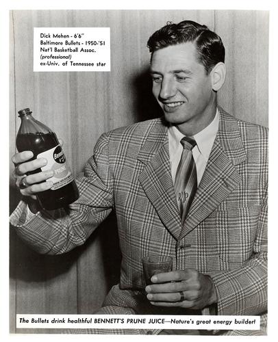 1950-51 Bennett Prune Juice Baltimore Bullets #NNO Dick Mehen Front