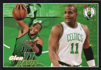 2009-10 Panini NBA Stickers (Brazil/Portuguese) #9 Glen Davis Front