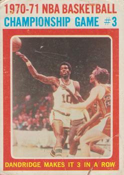 1971-72 Topps #135 NBA Playoffs Game 3 Front