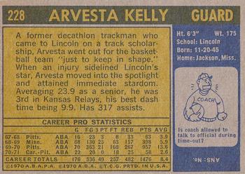 1971-72 Topps #228 Arvesta Kelly Back