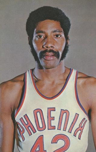 1973-74 NBA Players Association Postcards #NNO Connie Hawkins Front
