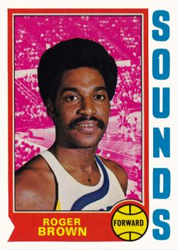 1974-75 Topps #240 Roger Brown Front