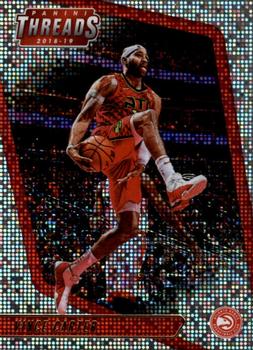 2018-19 Panini Threads - Dazzle #27 Vince Carter Front