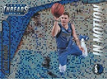 2018-19 Panini Threads - In Motion Dazzle #15 Luka Dončić Front