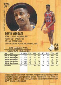 1991-92 Fleer #371 David Wingate Back