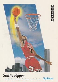 1991-92 SkyBox #586 Scottie Pippen Front