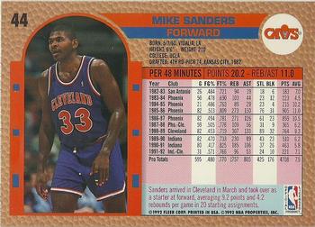 1992-93 Fleer #44 Mike Sanders Back
