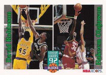 1992-93 Hoops #323 David Robinson / Hakeem Olajuwon Front