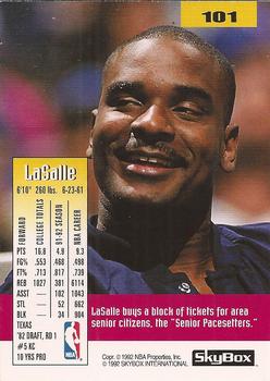 1992-93 SkyBox #101 LaSalle Thompson Back
