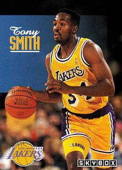 1992-93 SkyBox #119 Tony Smith Front