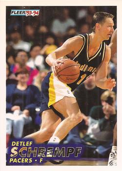1993-94 Fleer #88 Detlef Schrempf Front