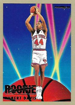 1993-94 Fleer - Rookie Sensations #4 Hubert Davis Front
