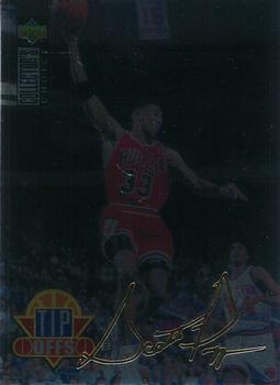 1994-95 Collector's Choice - Gold Signature #169 Scottie Pippen Front