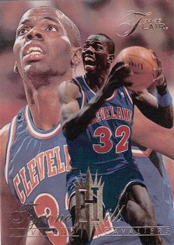 1994-95 Flair #28 Tyrone Hill Front