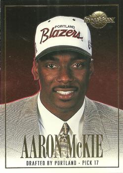 1994-95 SkyBox Premium - Draft Picks #DP17 Aaron McKie Front