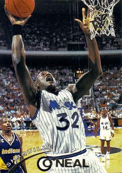 1994-95 Stadium Club #32 Shaquille O'Neal Front