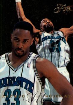 1995-96 Flair #14 Alonzo Mourning Front