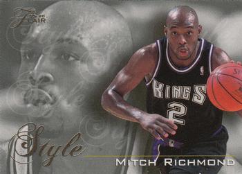 1995-96 Flair #242 Mitch Richmond Front