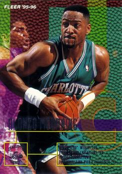 1995-96 Fleer #19 Alonzo Mourning Front